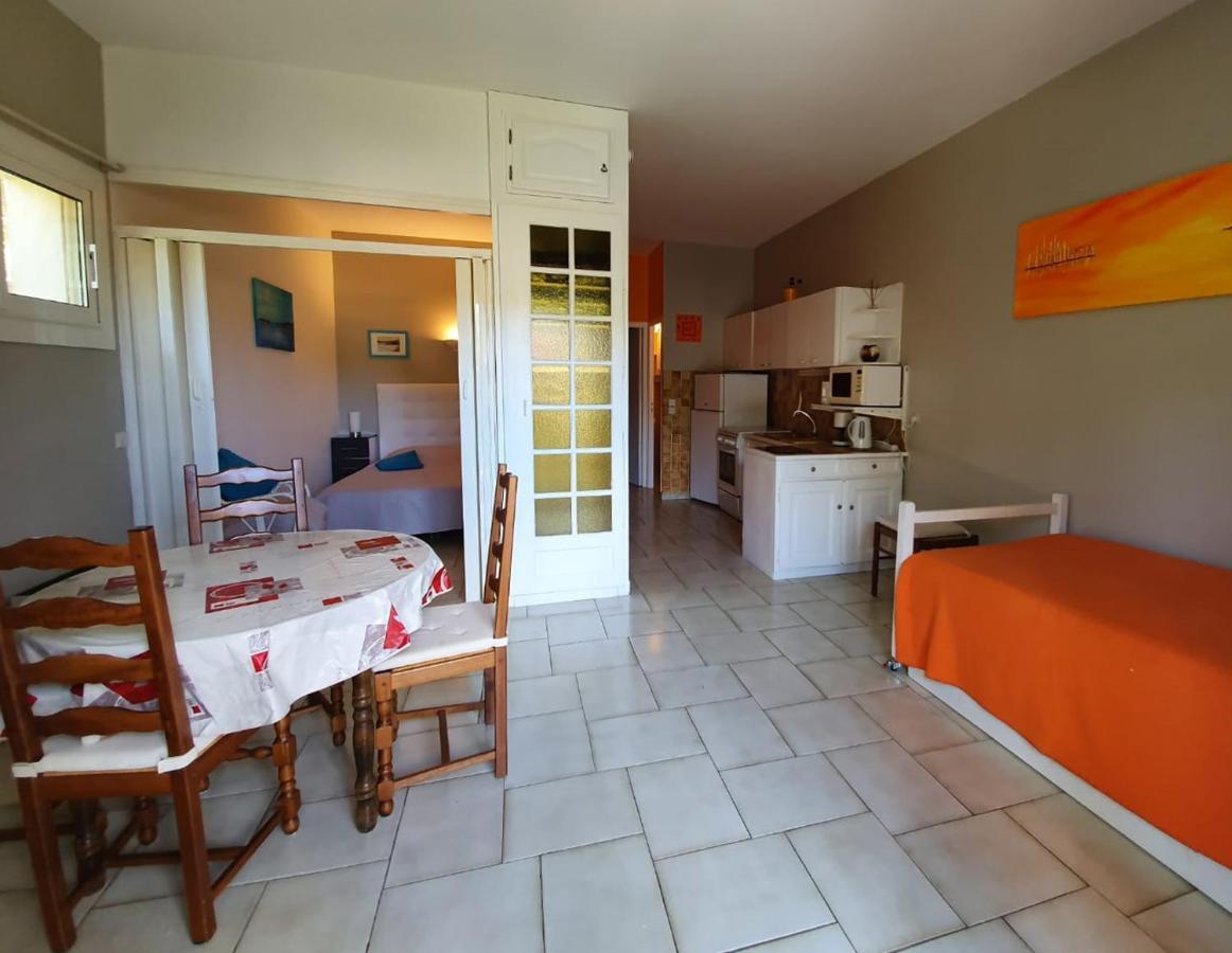 Appartements Dans Villa En Rez De Jardin Hyères Exterior foto